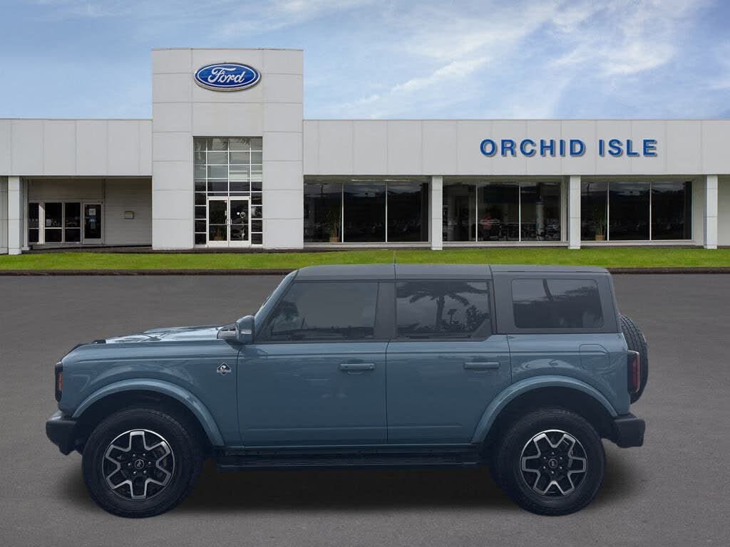 2023 Ford Bronco Outer Banks Advanced 4-Door 4WD
