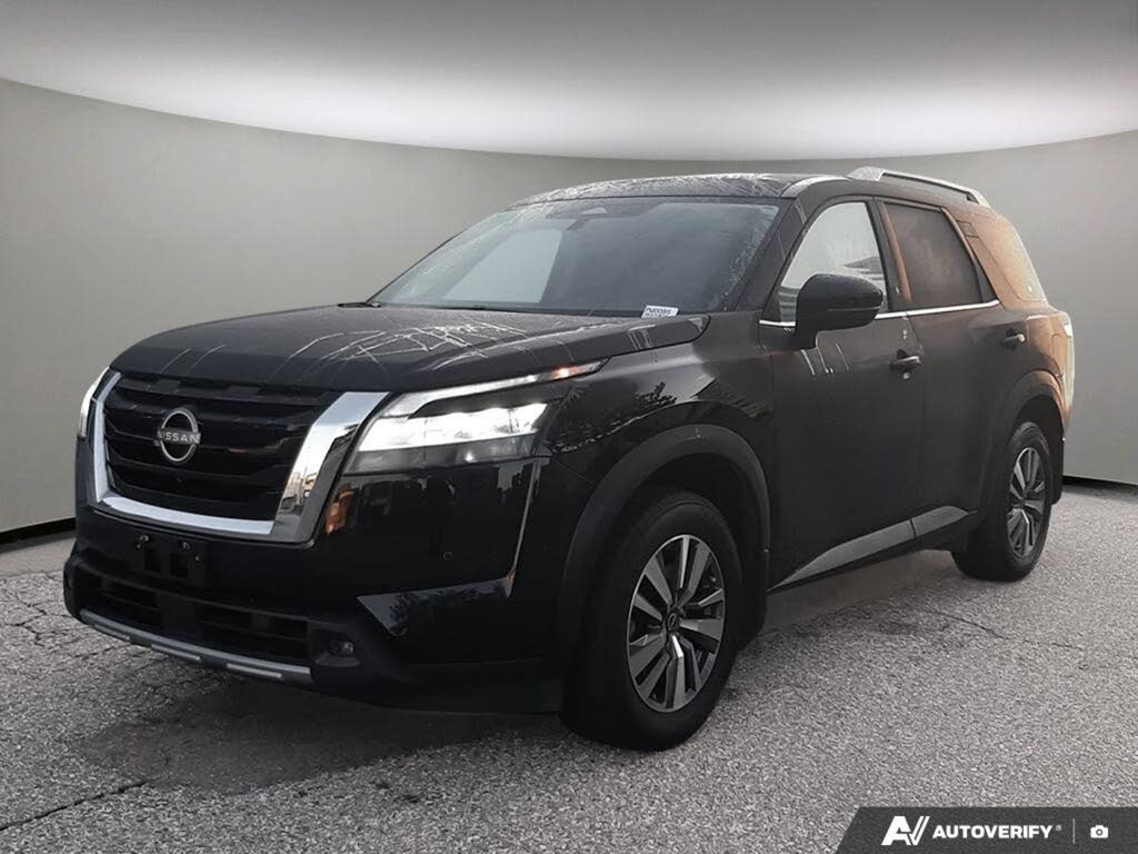 2024 Nissan Pathfinder SL 4WD