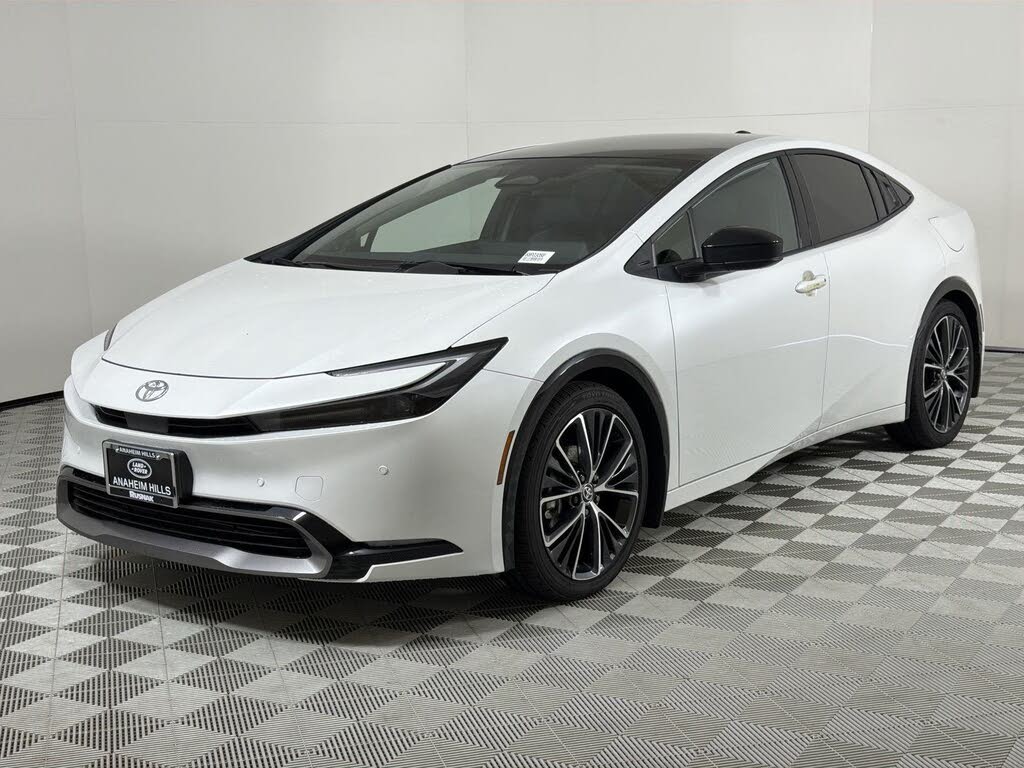 2024 Toyota Prius Limited FWD