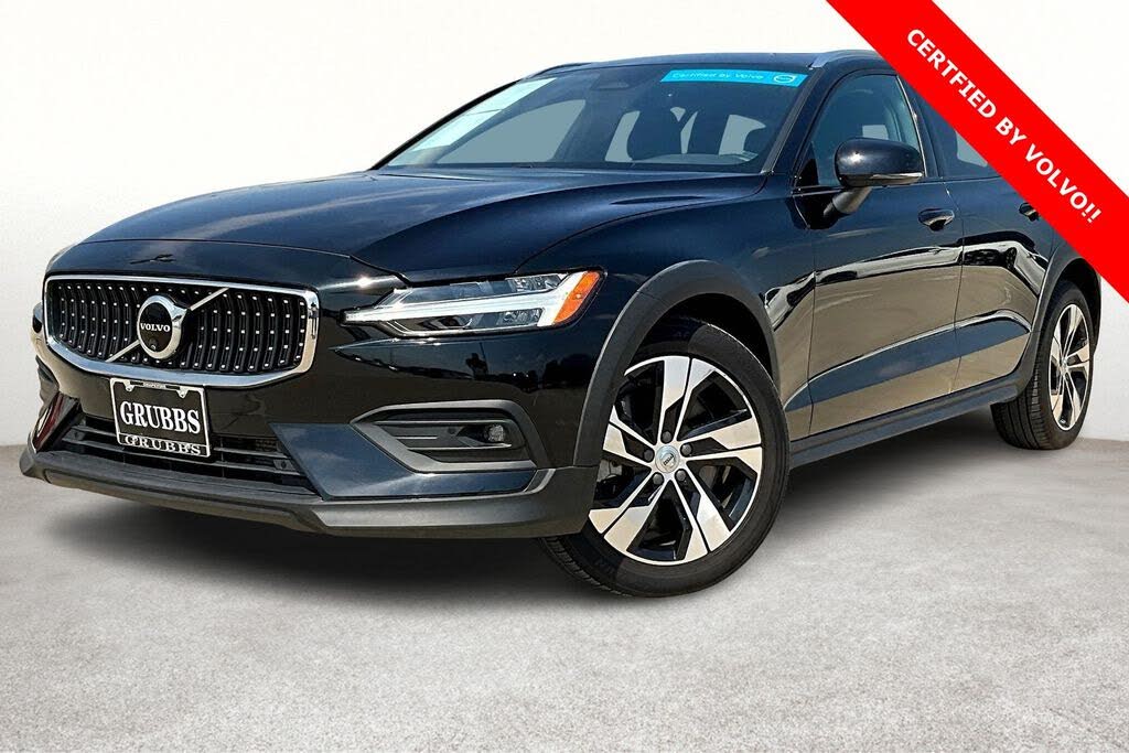 2024 Volvo V60 Cross Country B5 Plus AWD