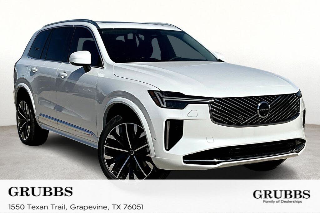 2025 Volvo XC90 B6 Plus 7-Passenger AWD