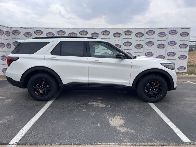 2026 Ford Explorer Tremor AWD
