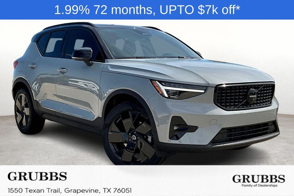 2026 Volvo XC40 B5 Ultra Black Edition AWD