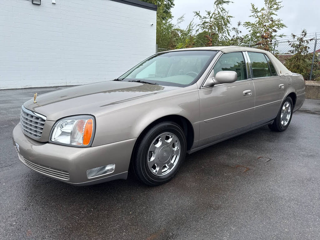 2001 Cadillac DeVille Sedan FWD