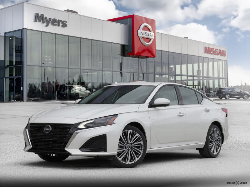 2025 Nissan Altima 2.5 Platinum AWD