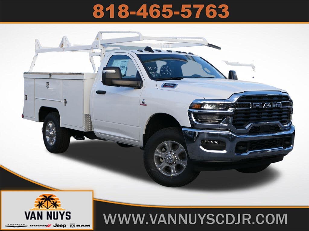 2026 RAM 3500 Chassis Tradesman Regular Cab RWD