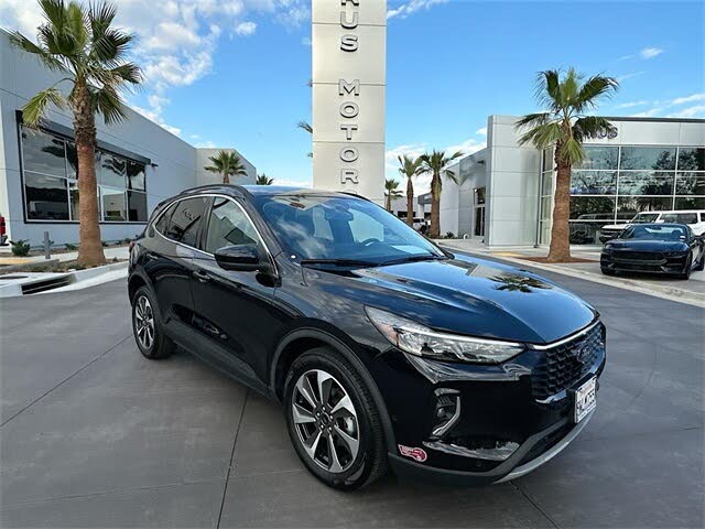 2023 Ford Escape Hybrid Platinum AWD