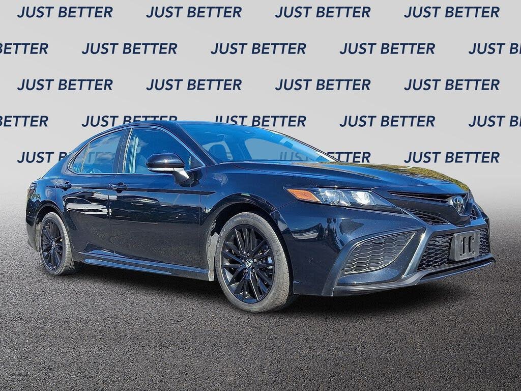 2023 Toyota Camry SE FWD