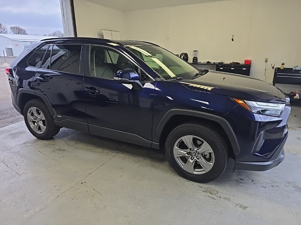2023 Toyota RAV4 Hybrid XLE AWD