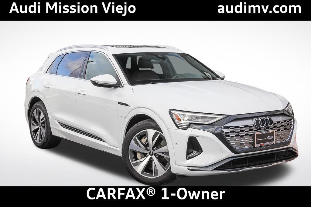 2024 Audi Q8 e-tron quattro Premium Plus AWD