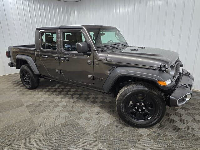 2025 Jeep Gladiator Sport Crew Cab 4WD