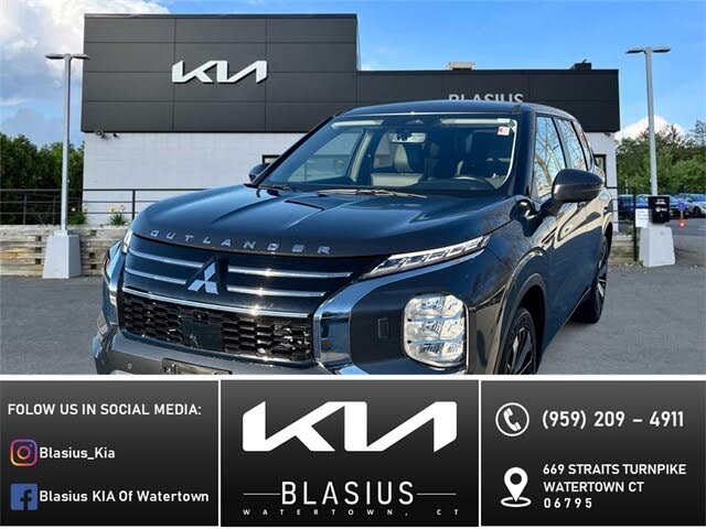 2025 Mitsubishi Outlander SE FWD