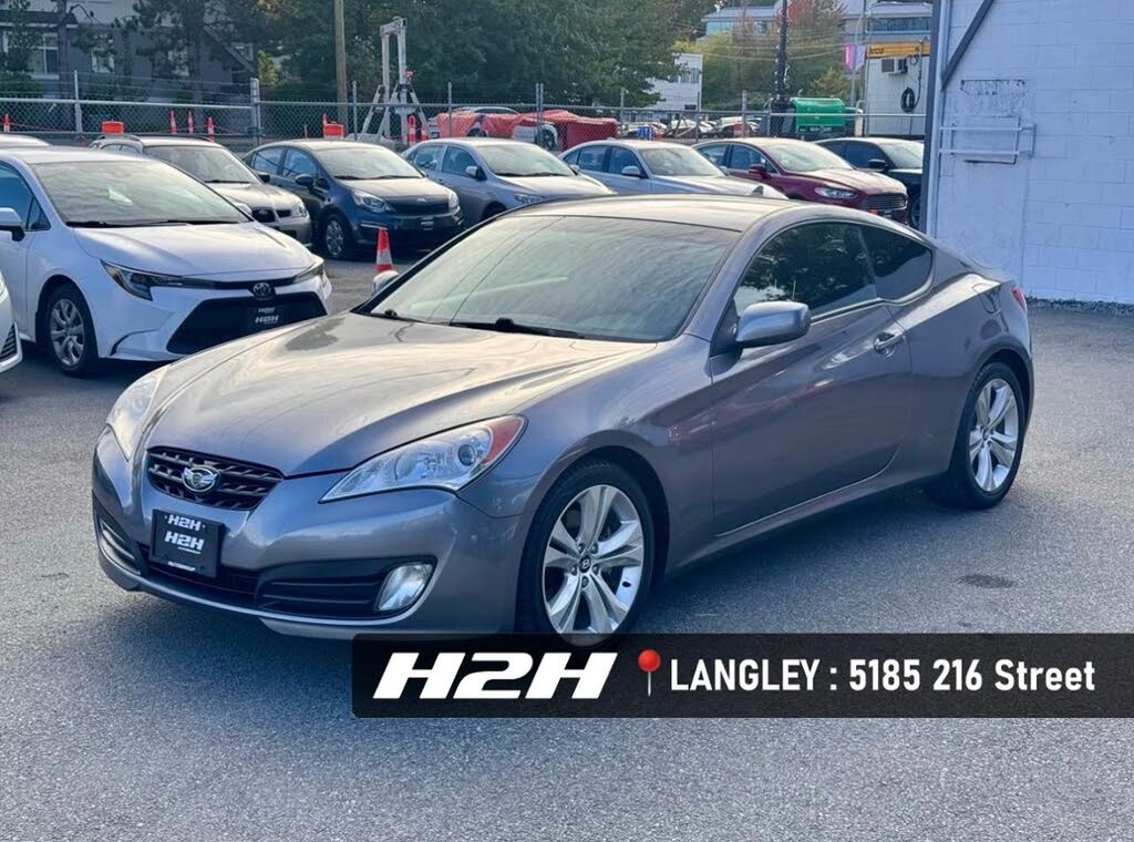 2010 Hyundai Genesis Coupe 2.0T RWD