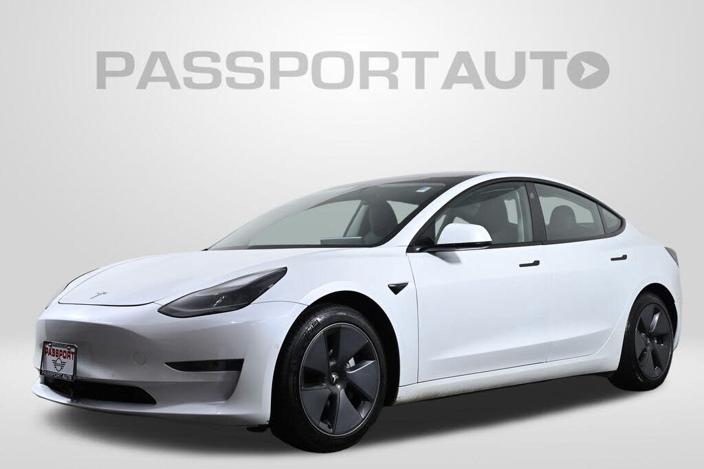 2021 Tesla Model 3 Standard Range Plus RWD