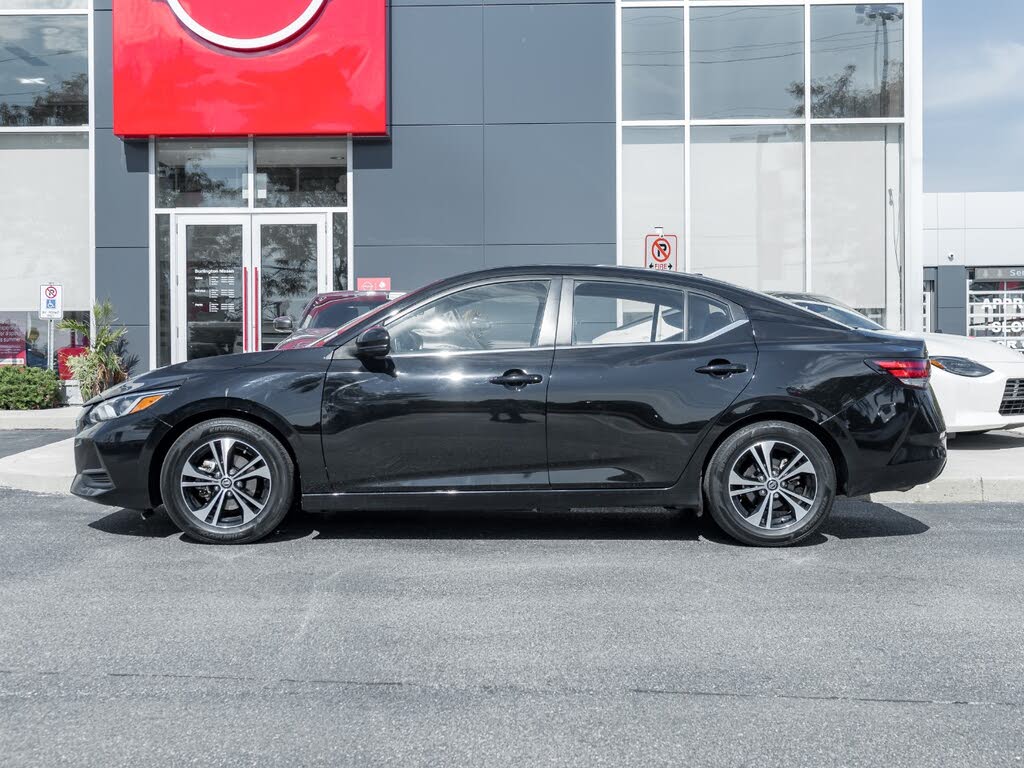 Nissan Sentra SV FWD 2022