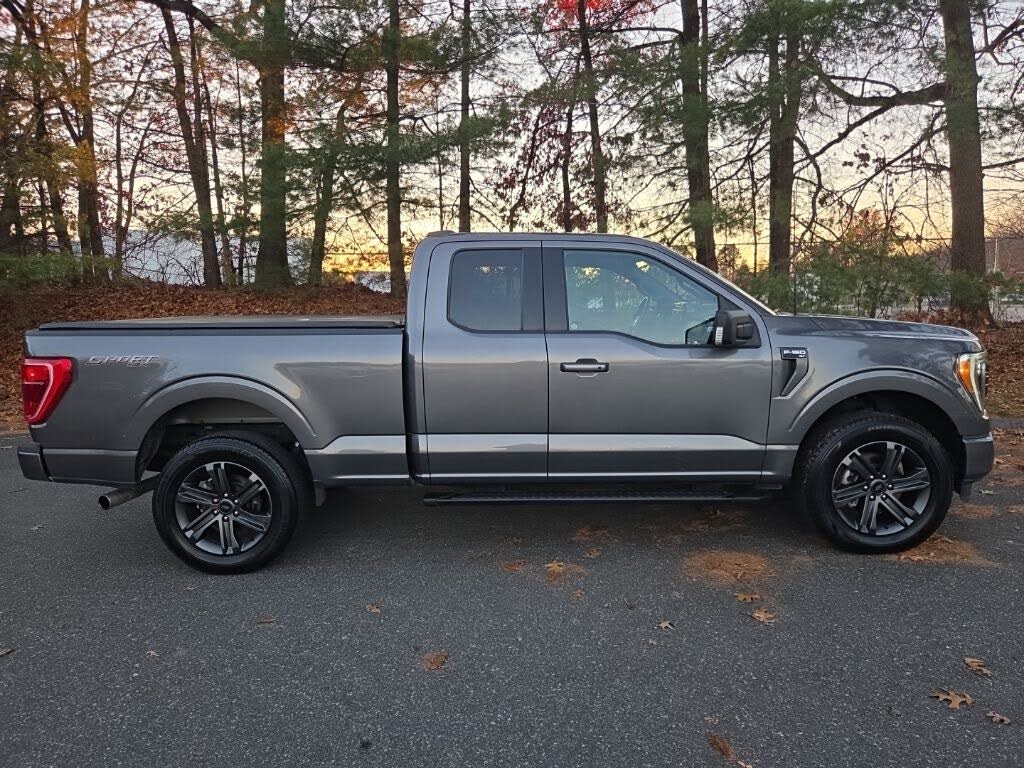 2023 Ford F-150 XLT SuperCab 4WD