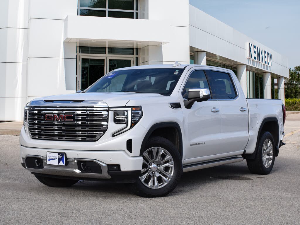 2023 GMC Sierra 1500 Denali Crew Cab 4WD