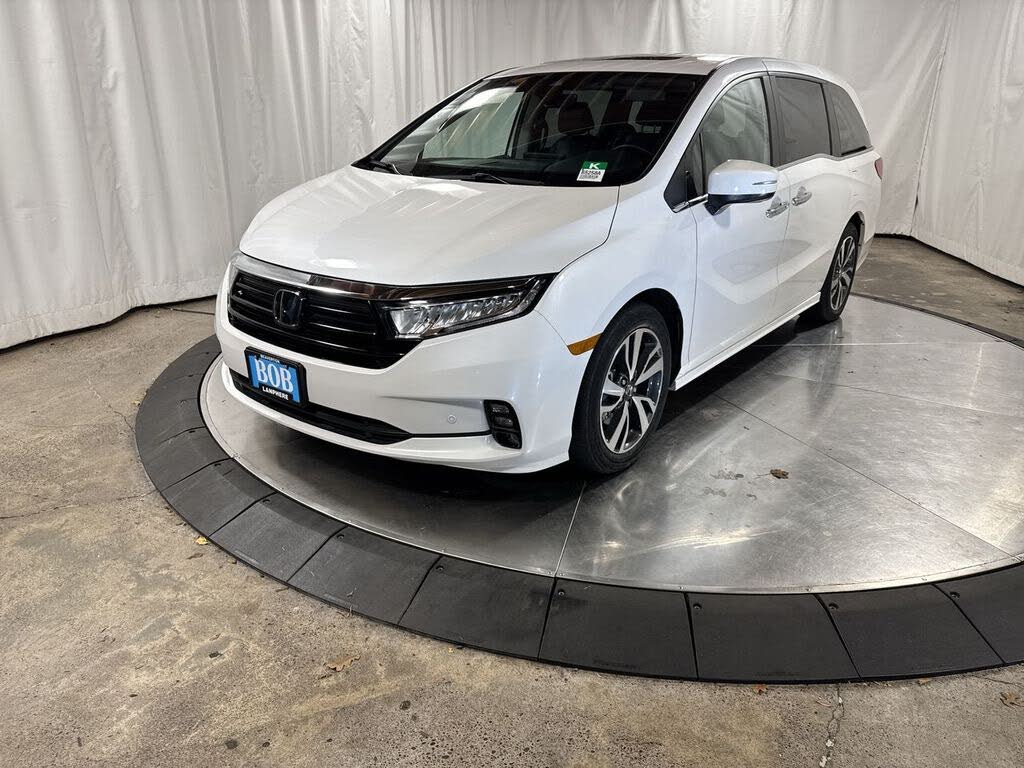 2023 Honda Odyssey Touring FWD
