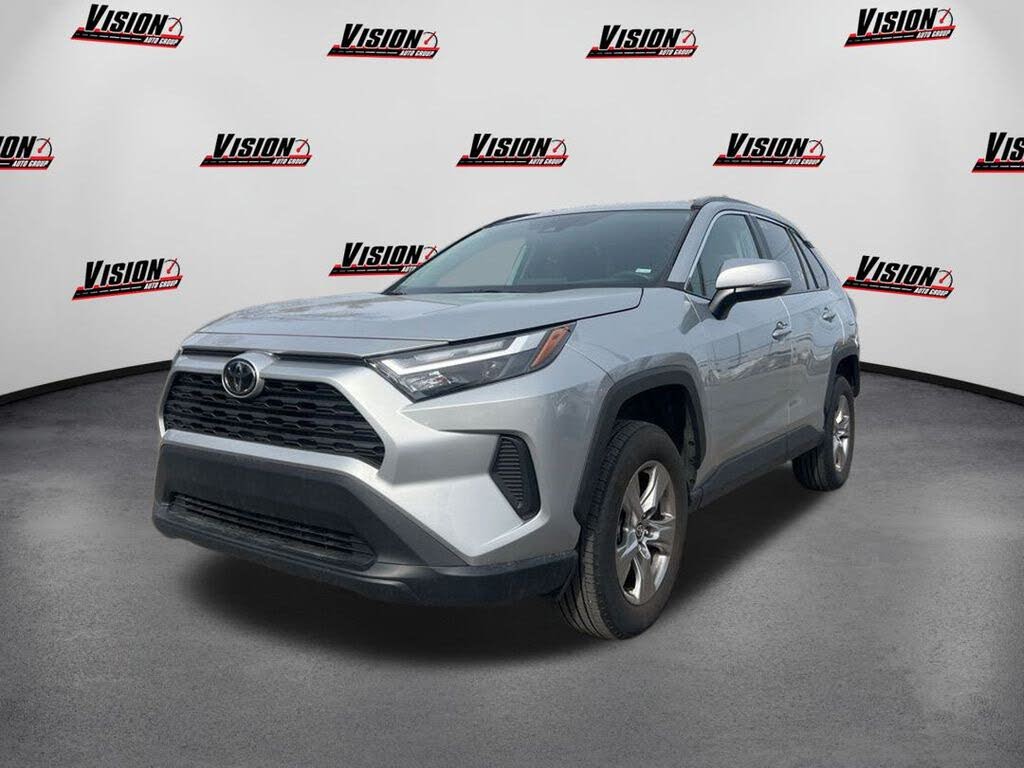 2024 Toyota RAV4 XLE AWD