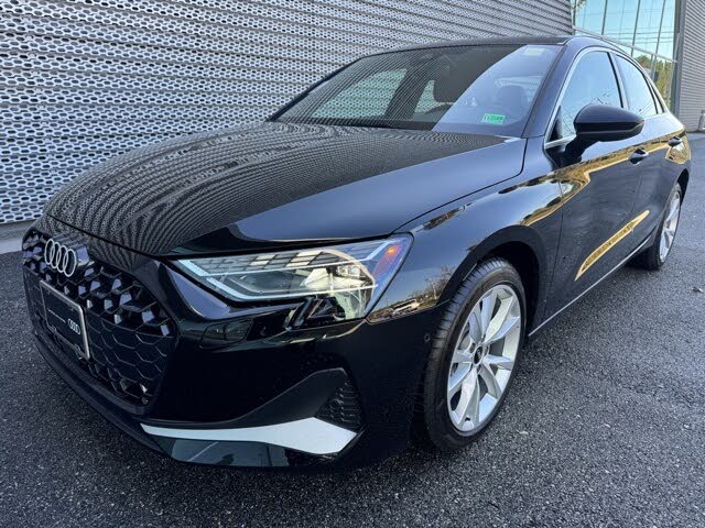 2025 Audi A3 quattro Premium 40 TFSI