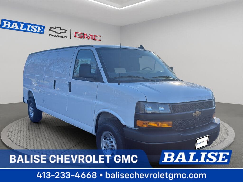 2025 Chevrolet Express Cargo 2500 RWD