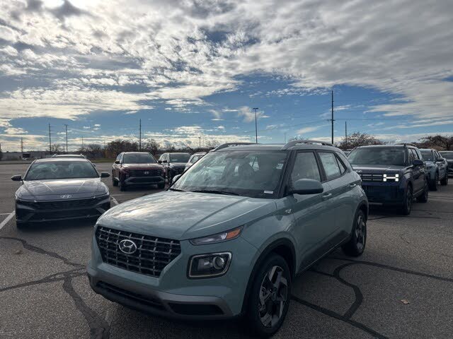 2026 Hyundai Venue SEL FWD