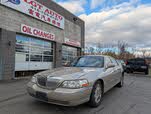 Lincoln Town Car Signature Limited