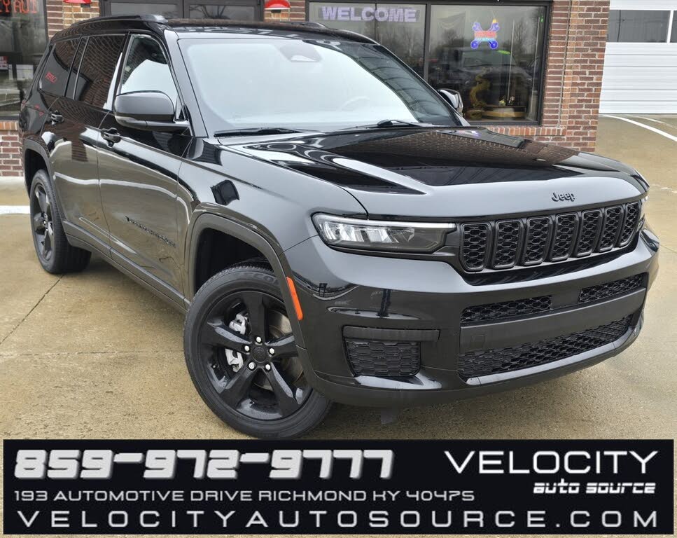 2022 Jeep Grand Cherokee L Altitude 4WD