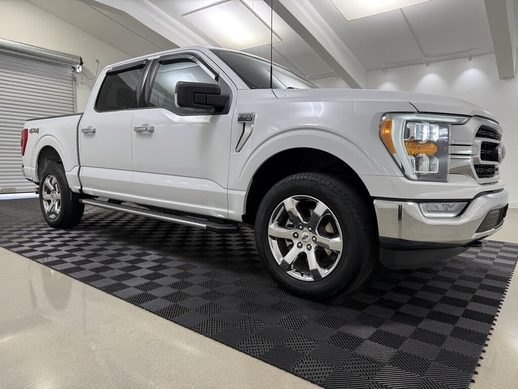 2023 Ford F-150 XLT SuperCrew 4WD