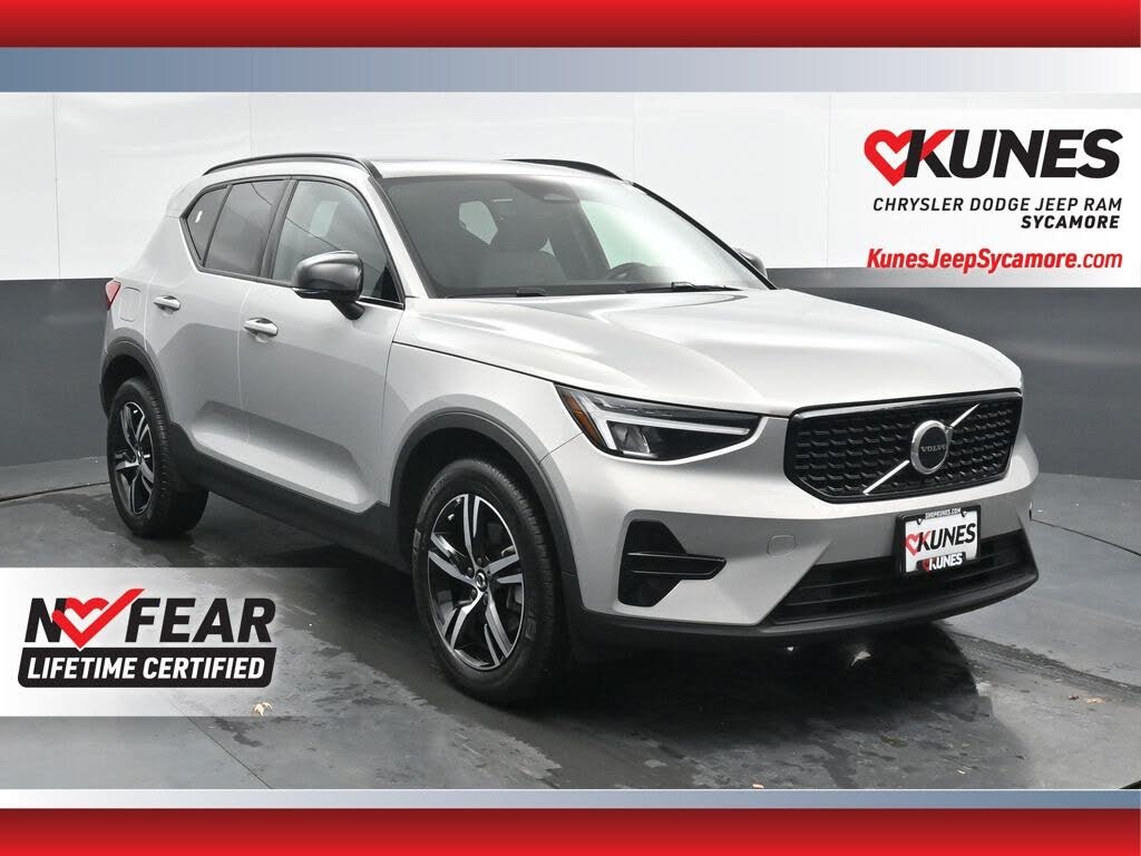 2024 Volvo XC40