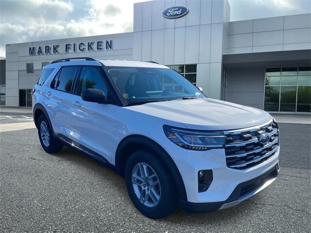 2025 Ford Explorer Active RWD