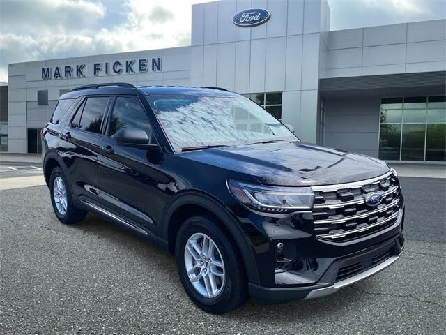 2025 Ford Explorer Active RWD