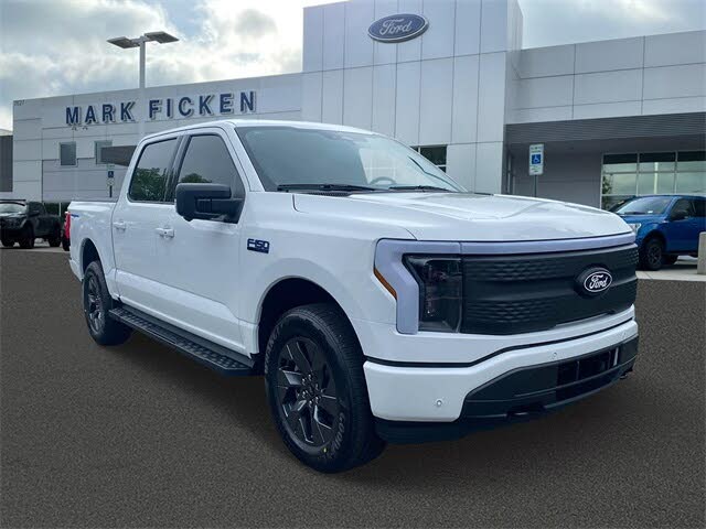 2025 Ford F-150 Lightning Flash SuperCrew AWD