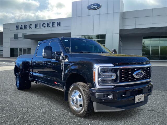 2025 Ford F-350 Super Duty Platinum Crew Cab LB DRW 4WD
