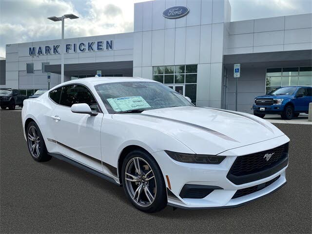 2025 Ford Mustang EcoBoost Fastback RWD