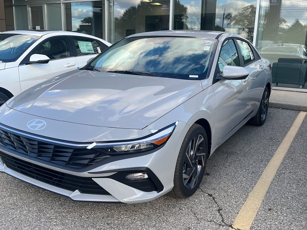 2026 Hyundai Elantra SEL Sport FWD