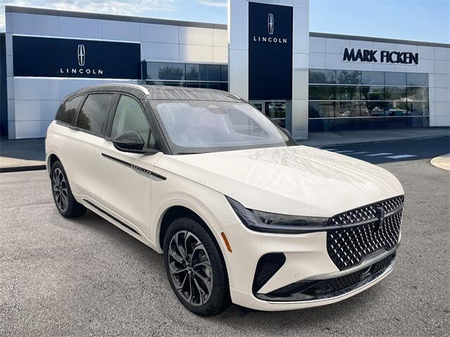 2026 Lincoln Nautilus Reserve AWD