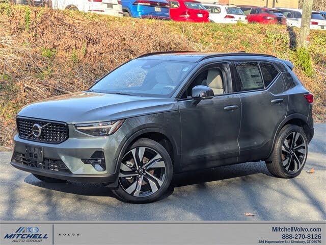 2026 Volvo XC60 B5 Plus AWD