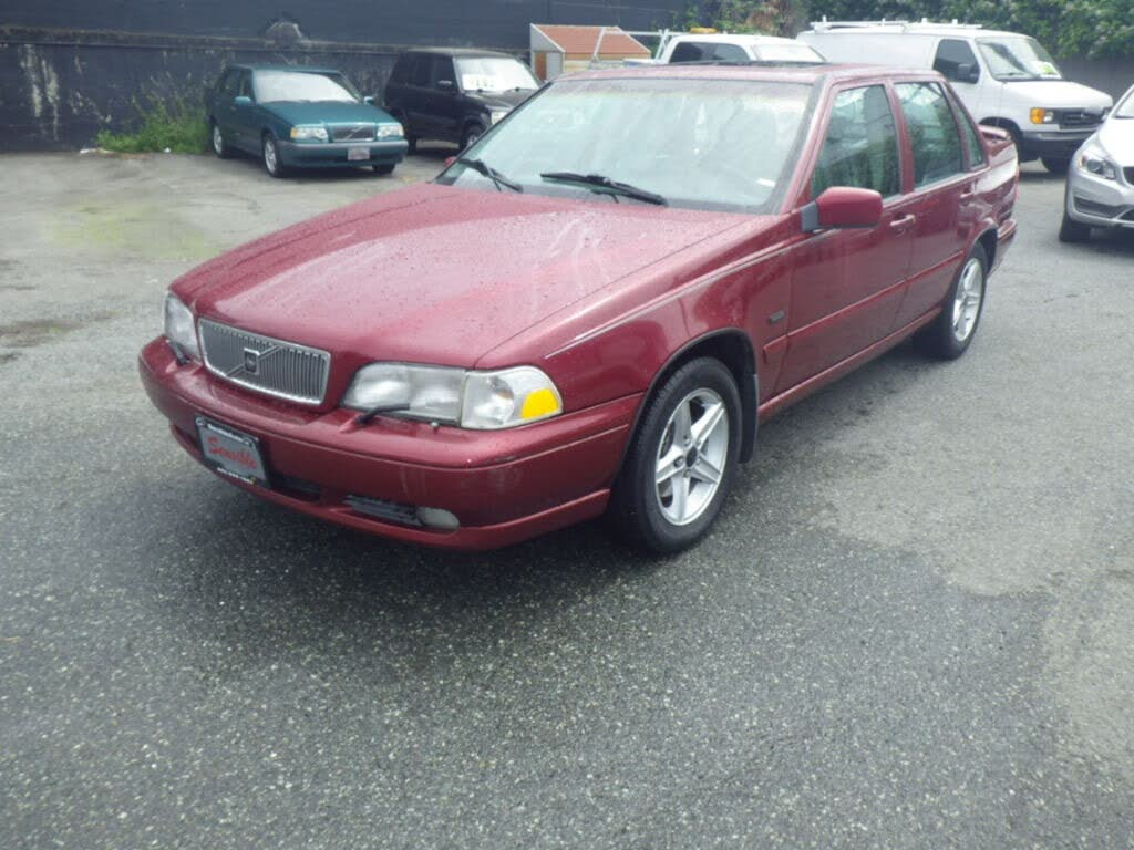 1998 Volvo S70 Sedan