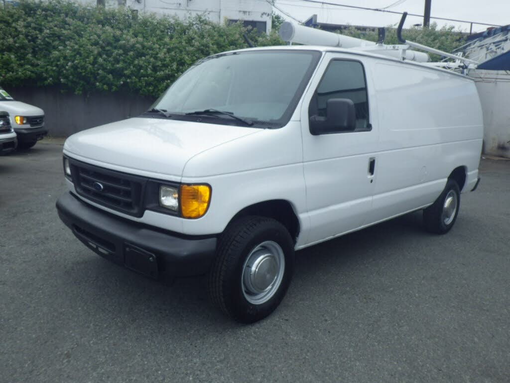 2006 Ford E-Series E-250 Cargo Van