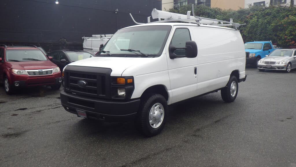 2008 Ford E-Series E-250 Cargo Van