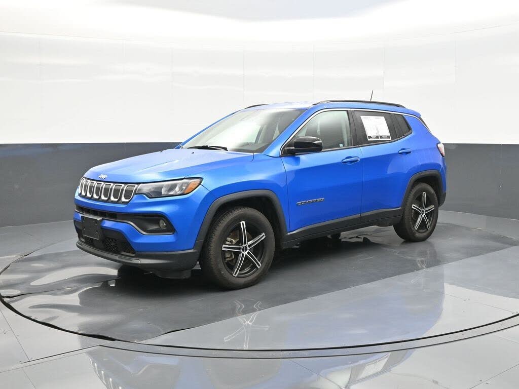 2022 Jeep Compass Latitude FWD