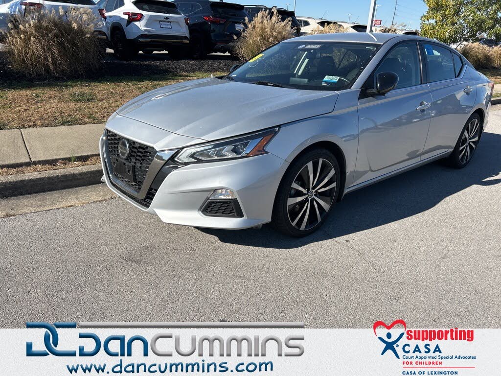 2022 Nissan Altima 2.5 SR FWD