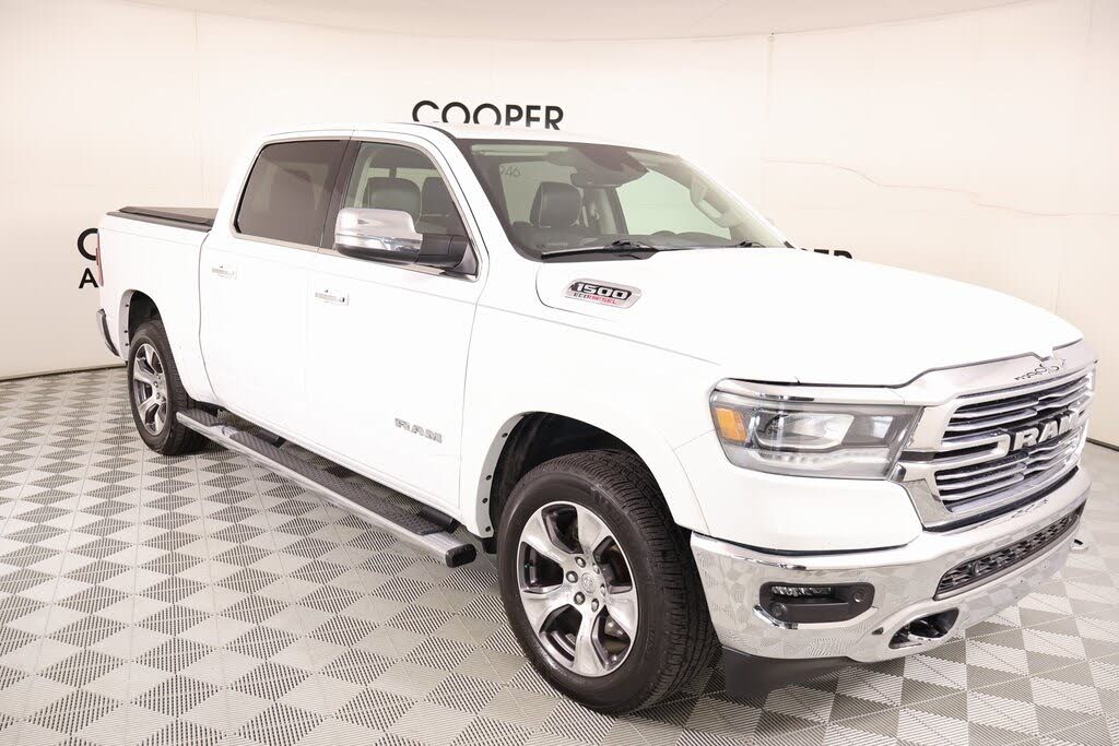 2022 RAM 1500 Laramie Crew Cab 4WD