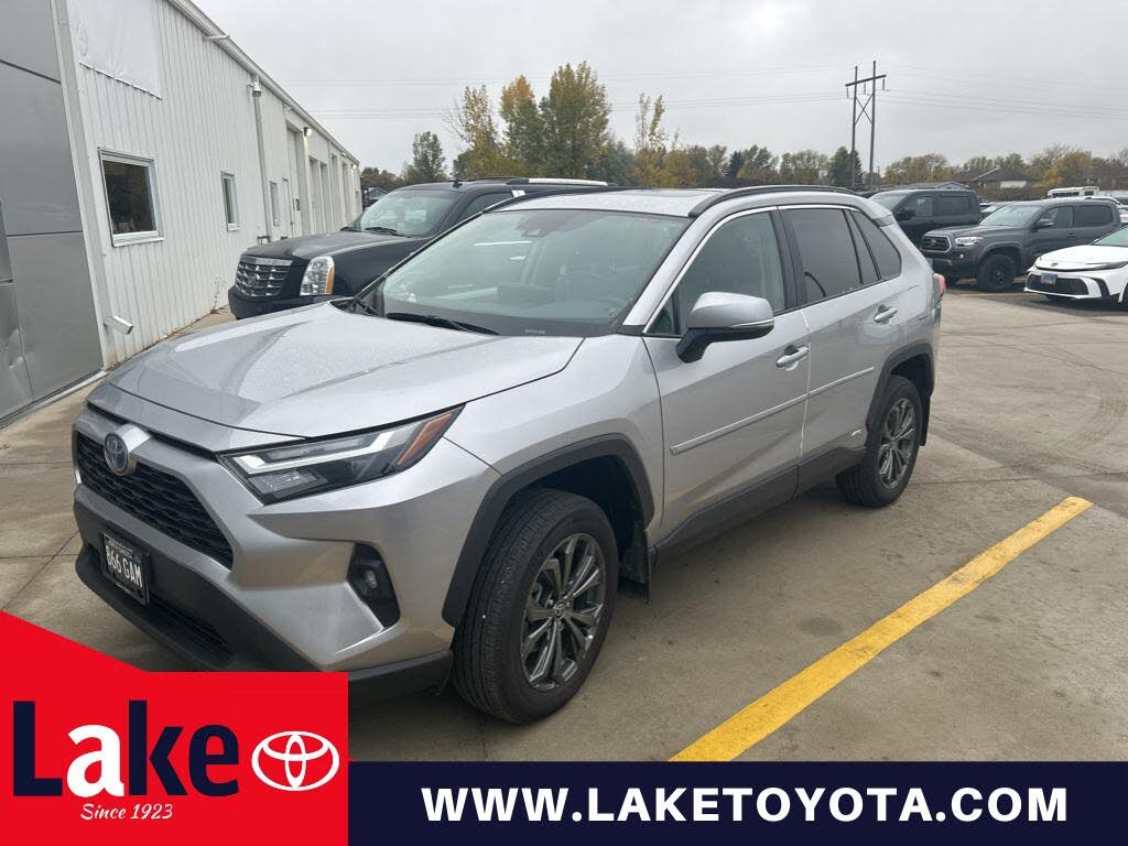 2023 Toyota RAV4 Hybrid XLE Premium AWD