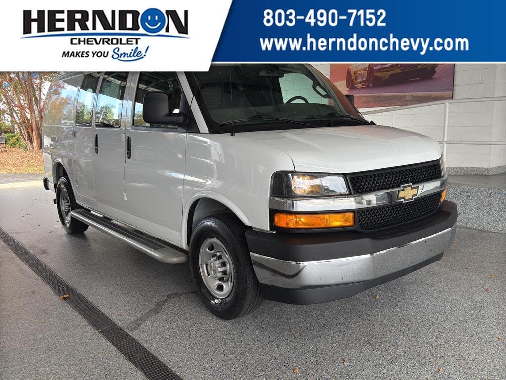 2024 Chevrolet Express Cargo 2500 RWD