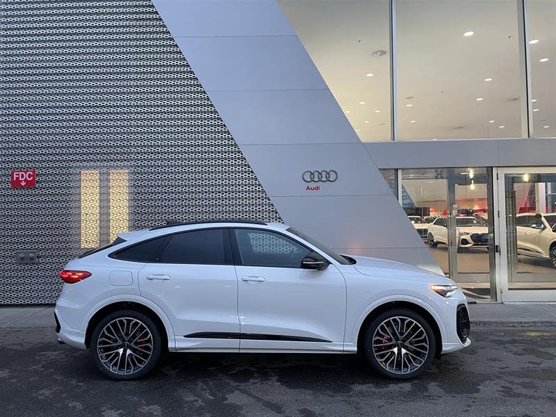 2025 Audi SQ5 Sportback 3.0T quattro Premium Plus