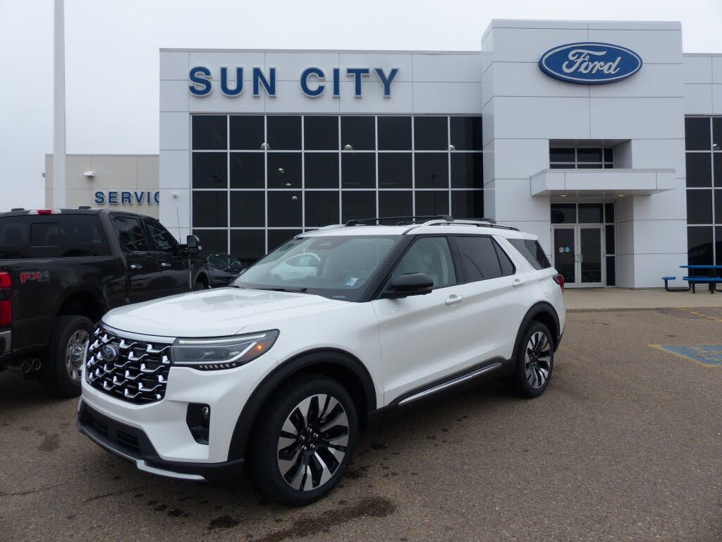 2026 Ford Explorer Platinum AWD