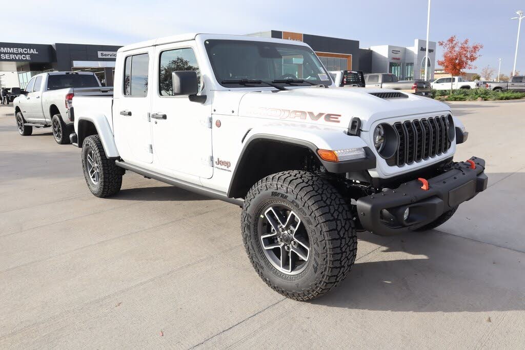 2026 Jeep Gladiator Mojave Crew Cab 4WD