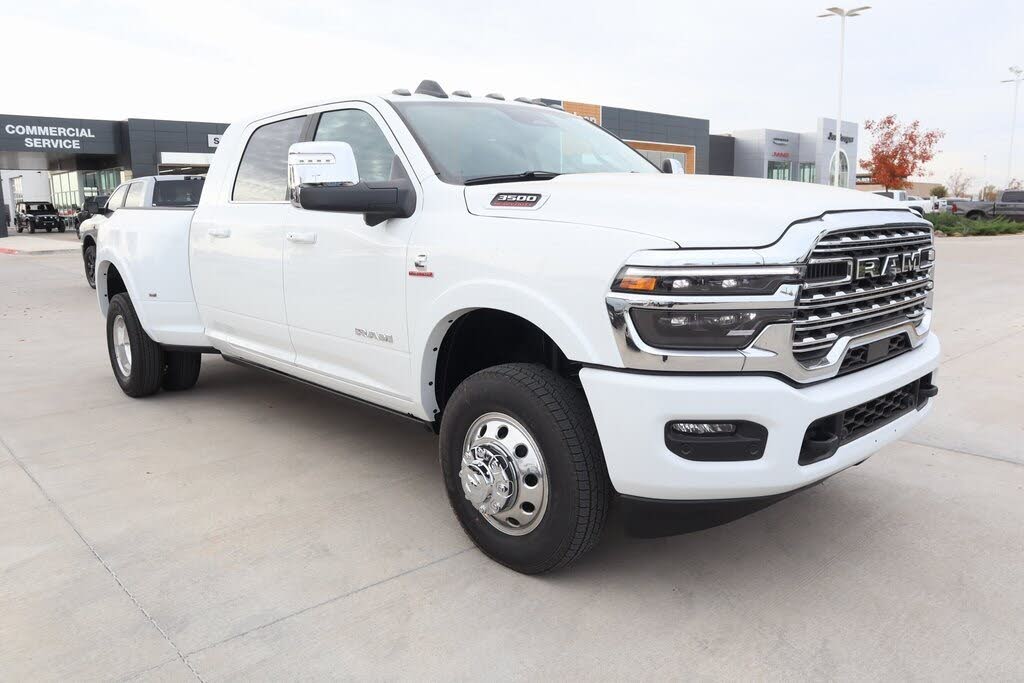 2026 RAM 3500 Limited Mega Cab DRW 4WD